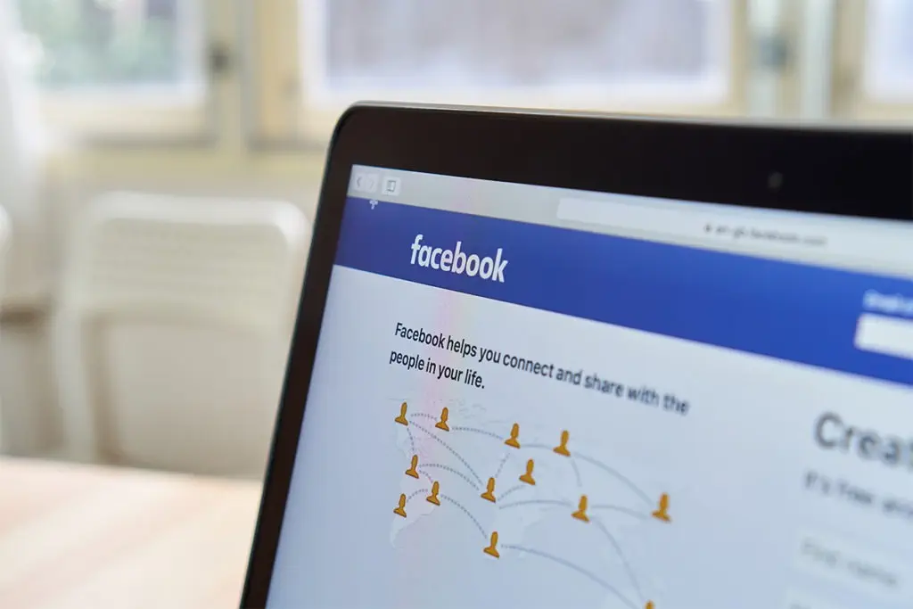 Contenu personnalisé sur Facebook