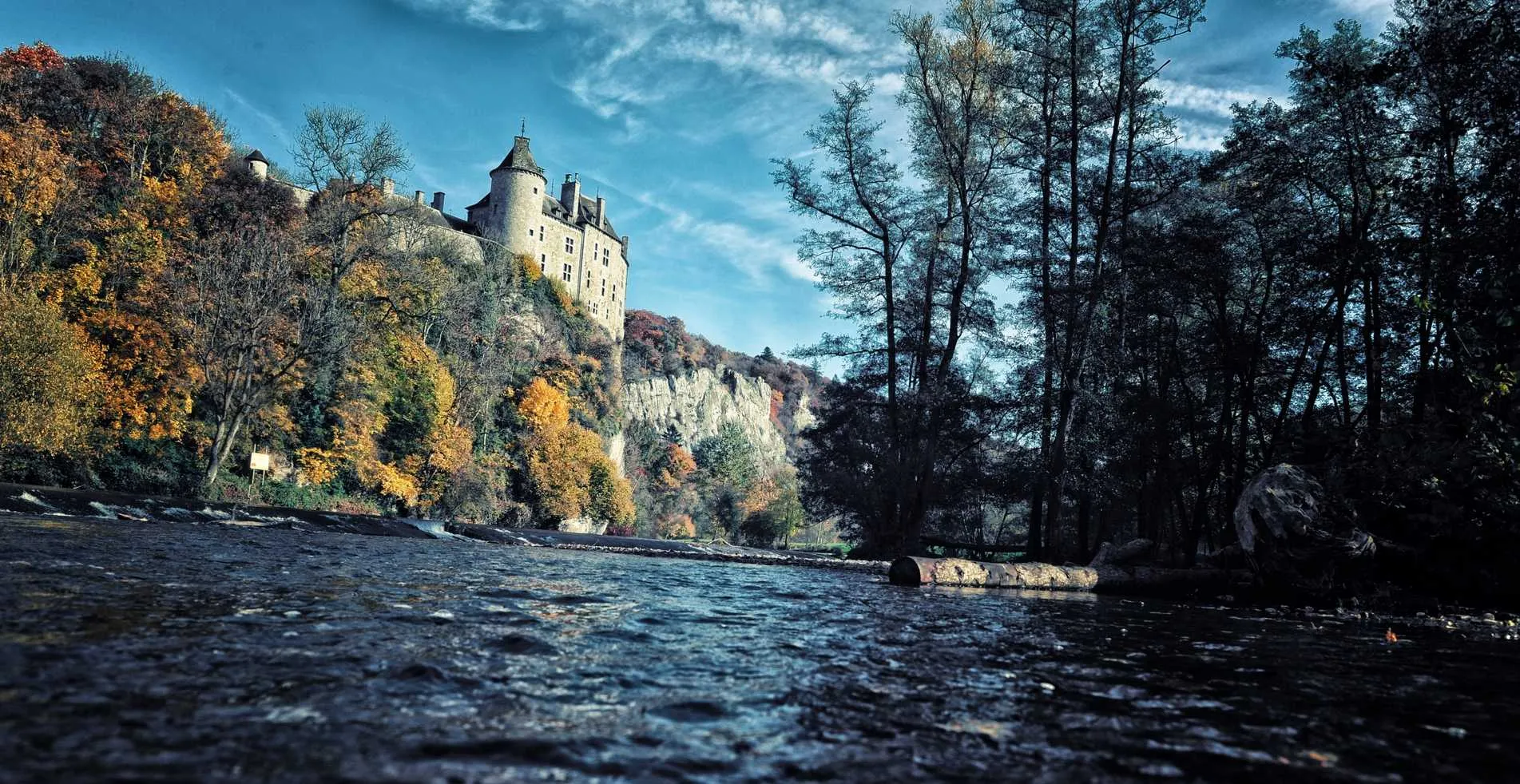 Dinant Evasion : la Lesse en kayak 