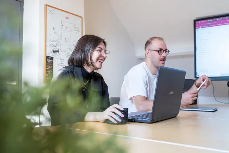 Fiona Delforge et Maxime Couvreur de l'agence Clef2web